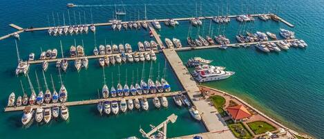 Marina/club náutico