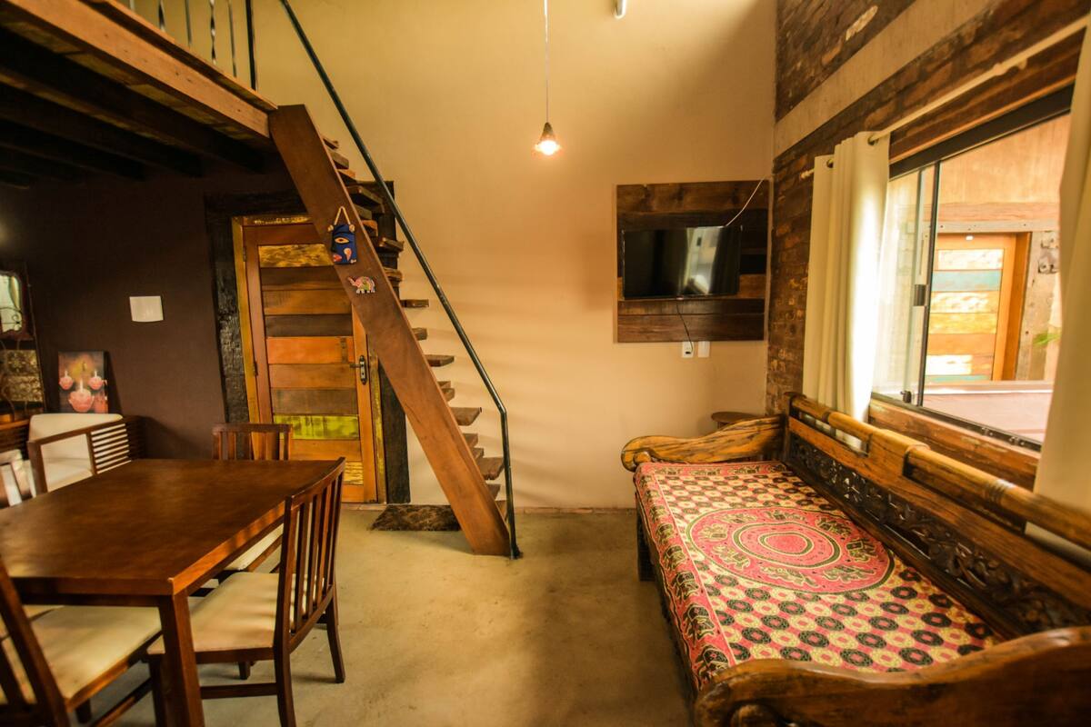 Suíte | 1 quarto, escrivaninha, Wi-Fi de cortesia, individualmente mobiliados