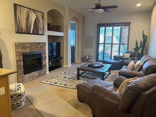 Pebble Creek Gated Community! Golf, Football, Concerts, Pickle Ball, Baseball.