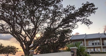 2 Bedroom 2 1/2 bath townhome on the beach!