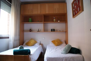 3 bedrooms, free WiFi, bed sheets
