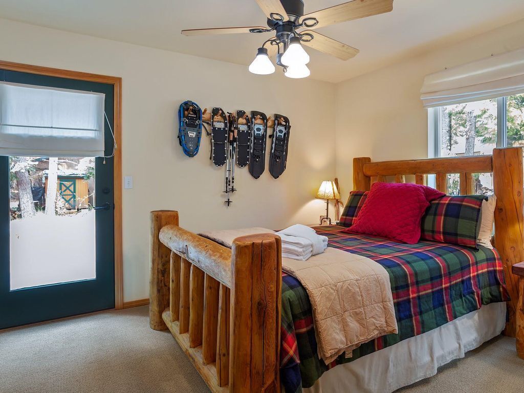 Elk Corral Cabin-Easy Access To Crystal and Mt. Rainier