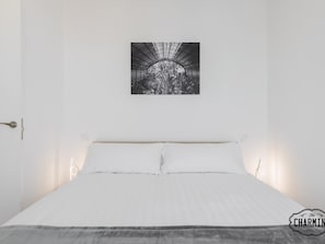 1 bedroom, iron/ironing board, internet, bed sheets - Gran Vía Callao 2 - Stunning views in the heart of Madrid (Madrid)