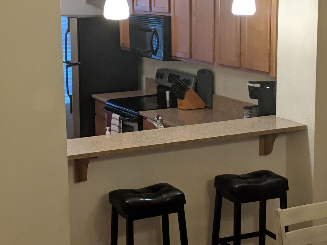 Spacious 2 BR Gated Condo @ The University of Florida