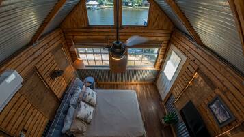 1 間睡房、熨斗/熨衫板、免費 Wi-Fi、床單