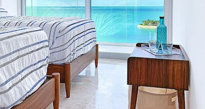 Apartment in Torremar, beachfront, country club Campeche