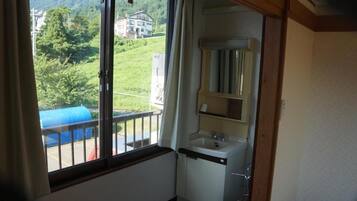Pemandangan dari properti