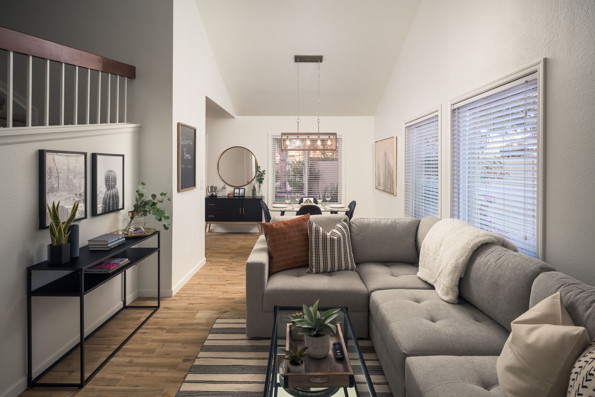 The Papago Pad - Modern Desert Living