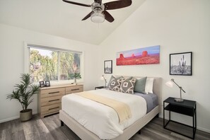 3 bedrooms, desk, iron/ironing board, travel cot