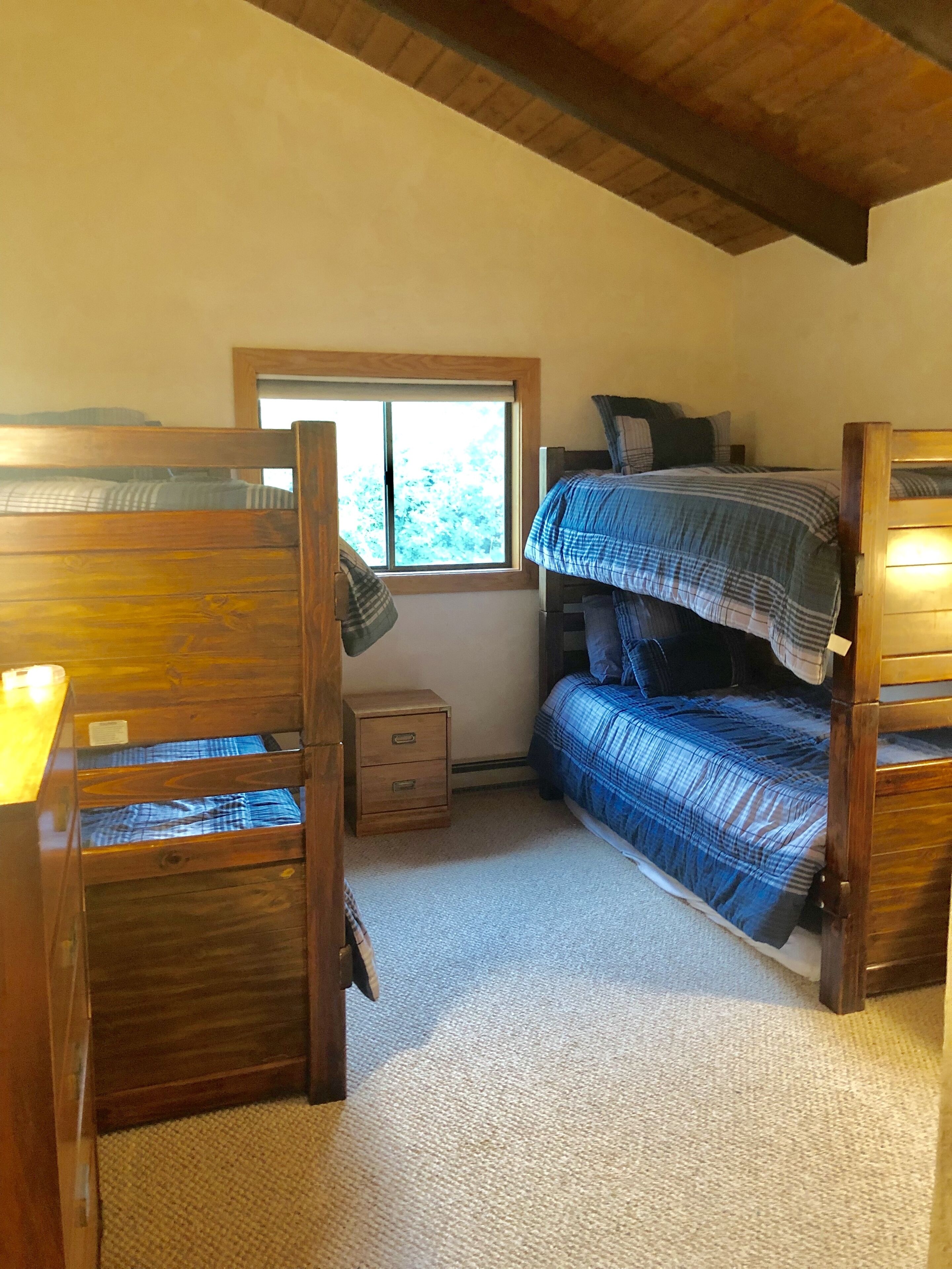 Beautiful Mountain View Condo near North Conway and Storyland 