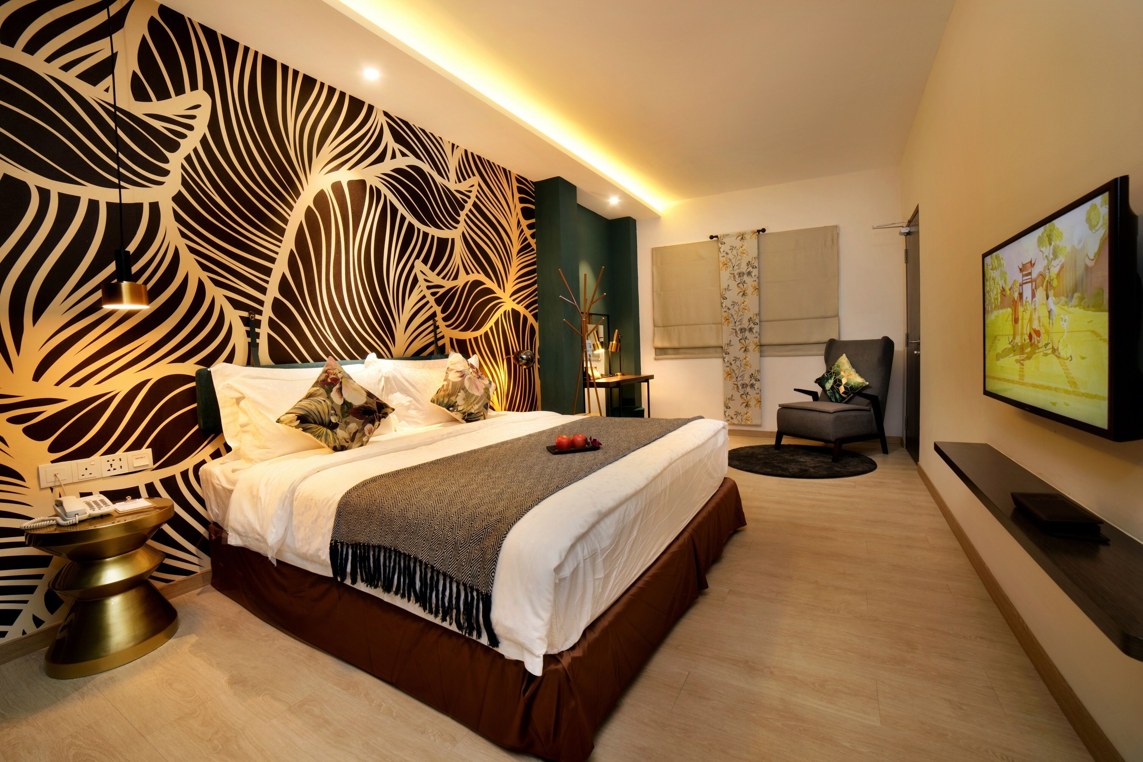 Premier-rum (King) | Minibar, värdeförvaringsskåp på rummet och mörkläggningsgardiner