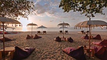 Beach bar