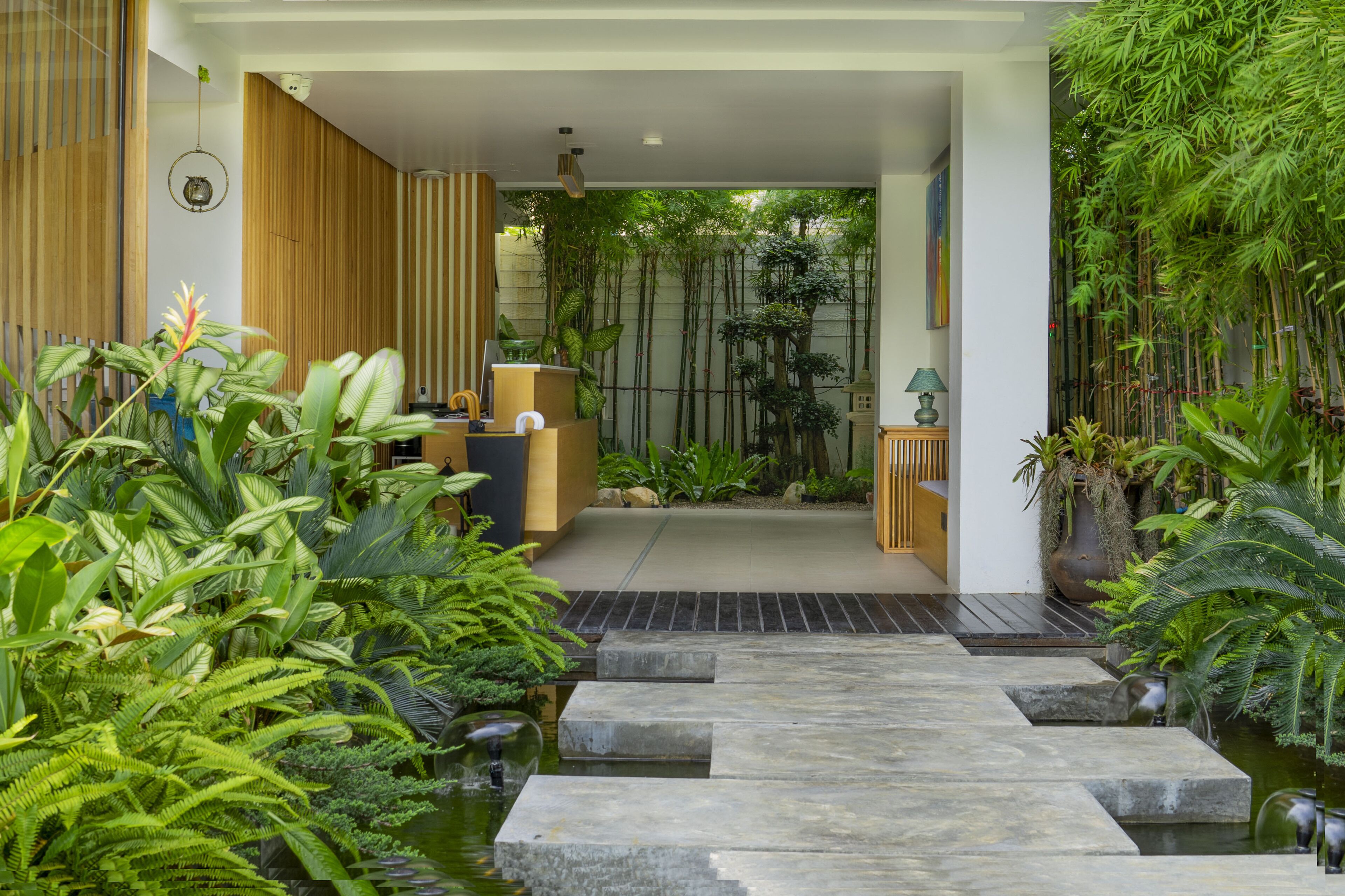 مدخل المنشأة