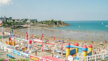Plage à proximité, pêche sur place