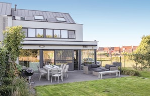 Outdoor dining - Beautiful home in Brugge with WiFi (Brugge)