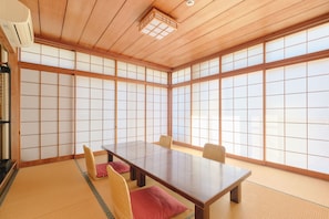 Ryokan Style Private Vacation Home | In-room safe, free WiFi - Ryokan -Suikoen-  (Yugawara)