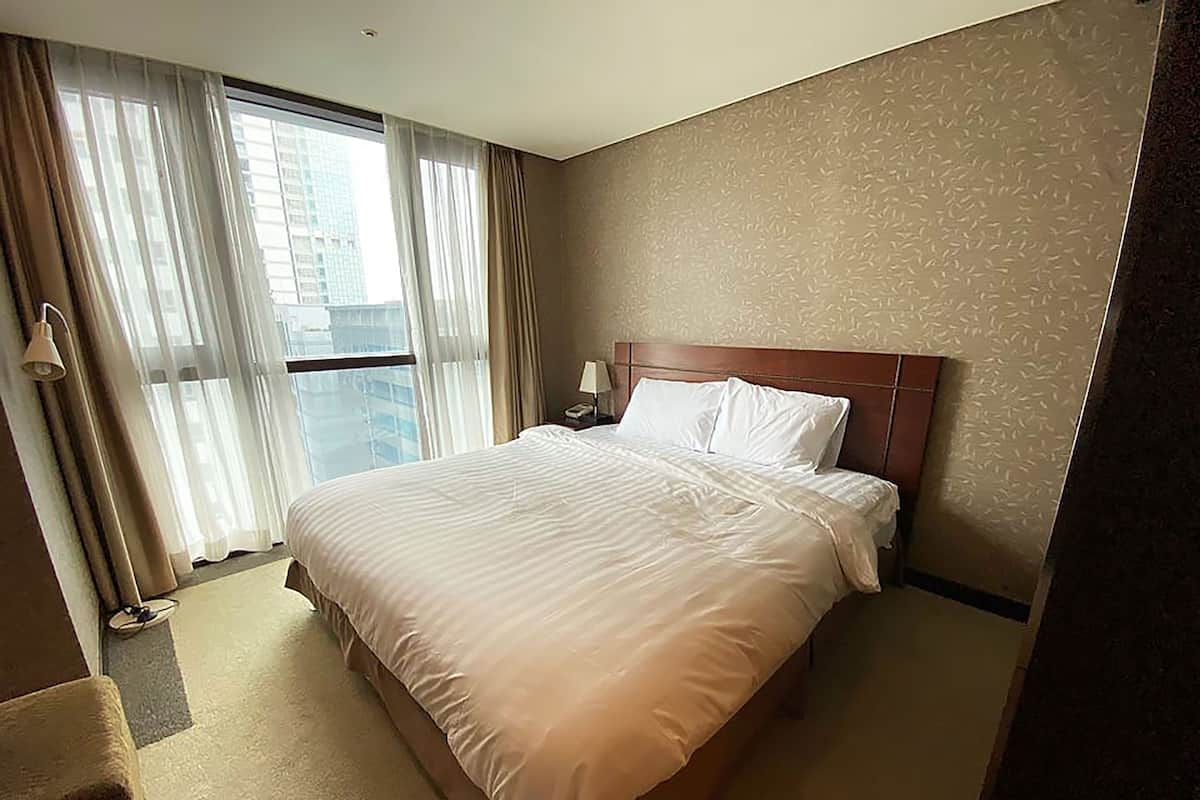 Deluxe Double Room | Desk, laptop workspace, WiFi (free)