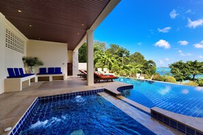 Outdoor pool - Villa Seven Swifts - 3 Bedroom in Bang Rak (Ko Samui)