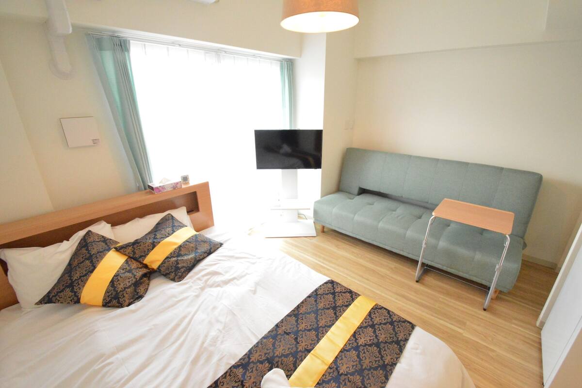 1 bedroom, desk, laptop workspace, free WiFi