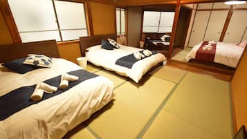 Desk, laptop workspace, free WiFi, bed sheets