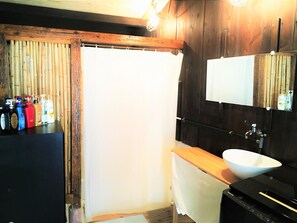 Free toiletries, hair dryer, slippers, bidet