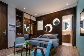 Refrigerador, microondas, tetera/pava eléctrica, tostadora