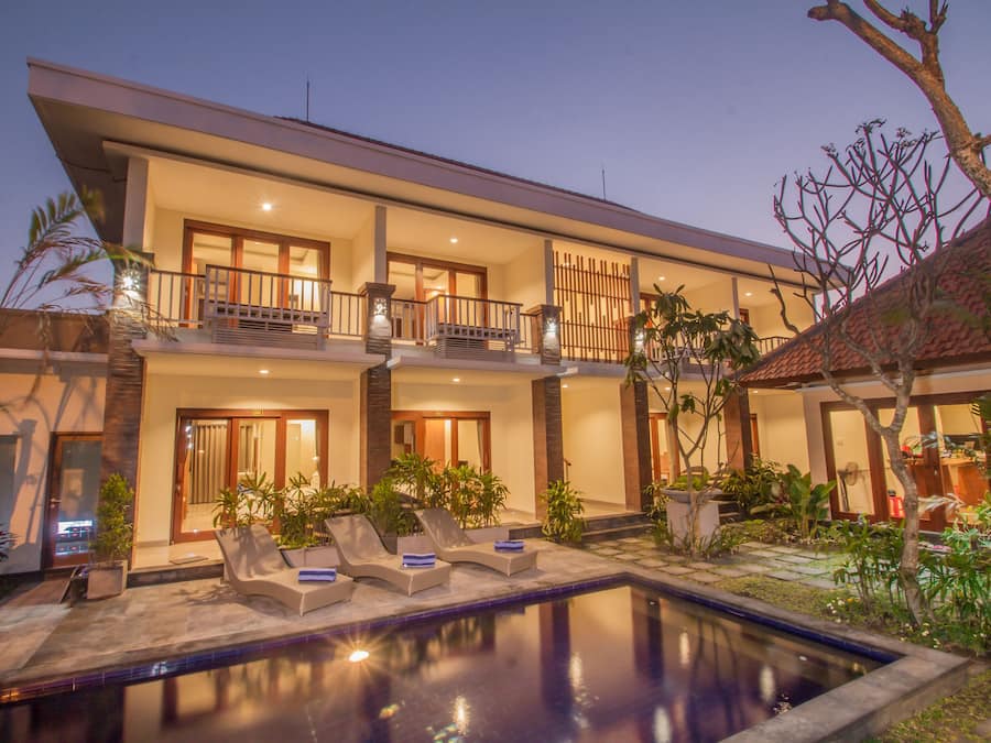 Fachada del alojamiento - Noche