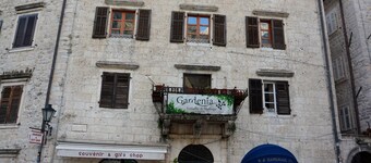 Montenegro Backpackers Home Kotor