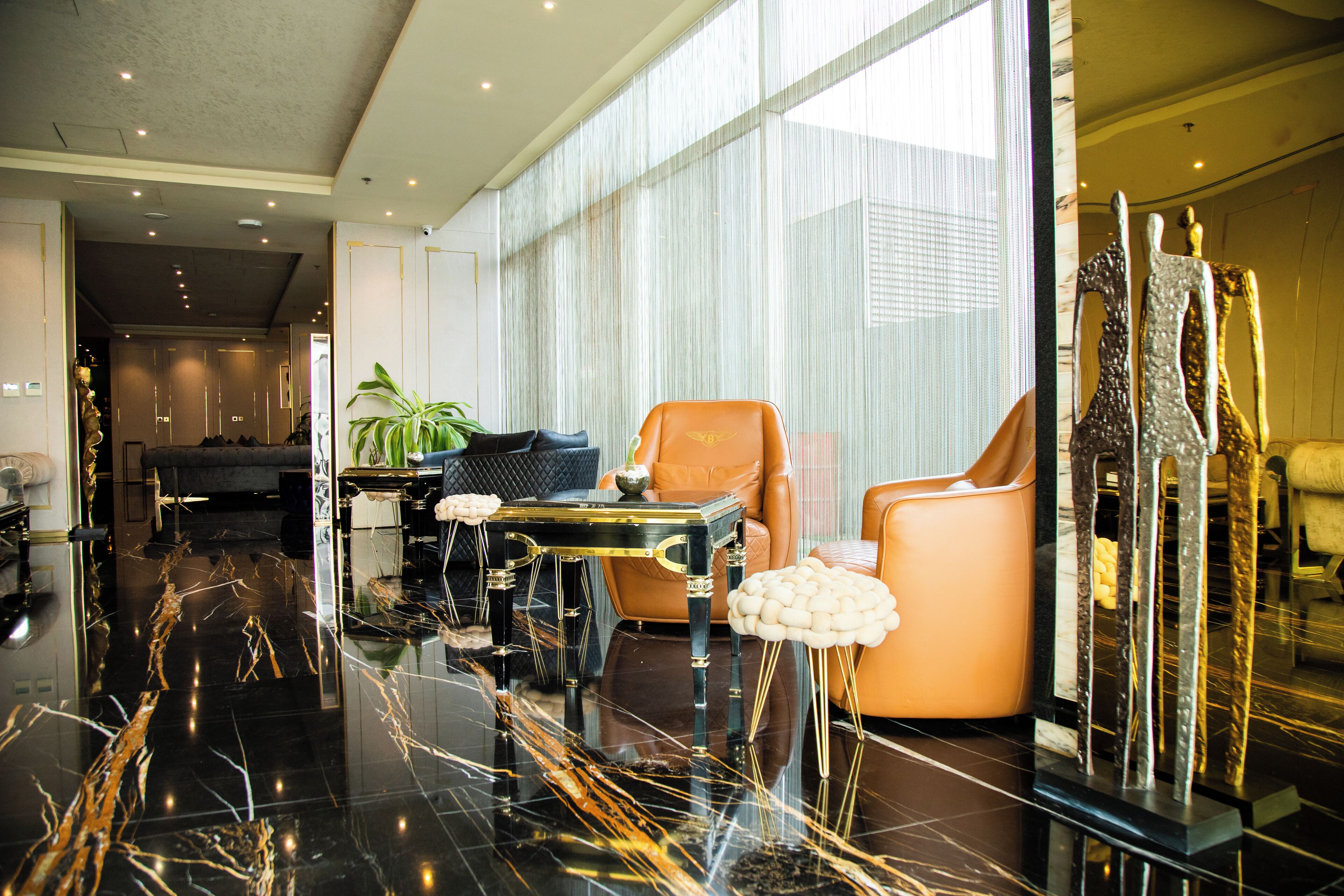 Foto - Number One Oxford Street Hotel & Suites