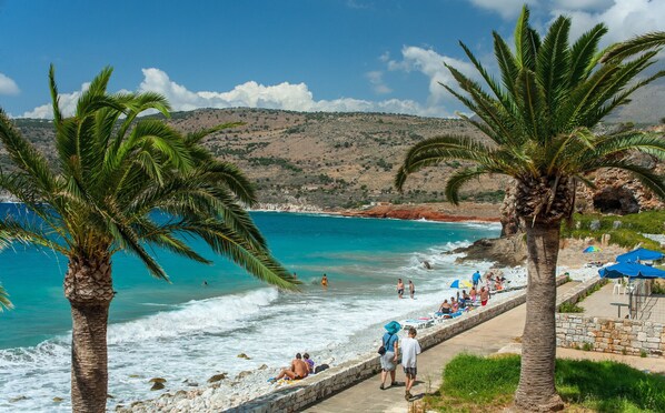 Strand