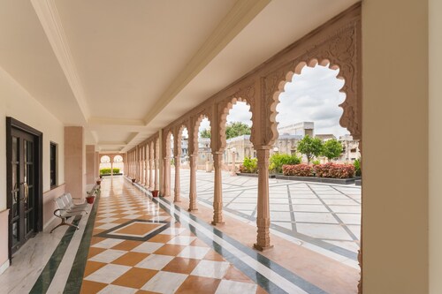 Shree Vallabh Vilas Lords Plaza Nathdwara - Pure Veg