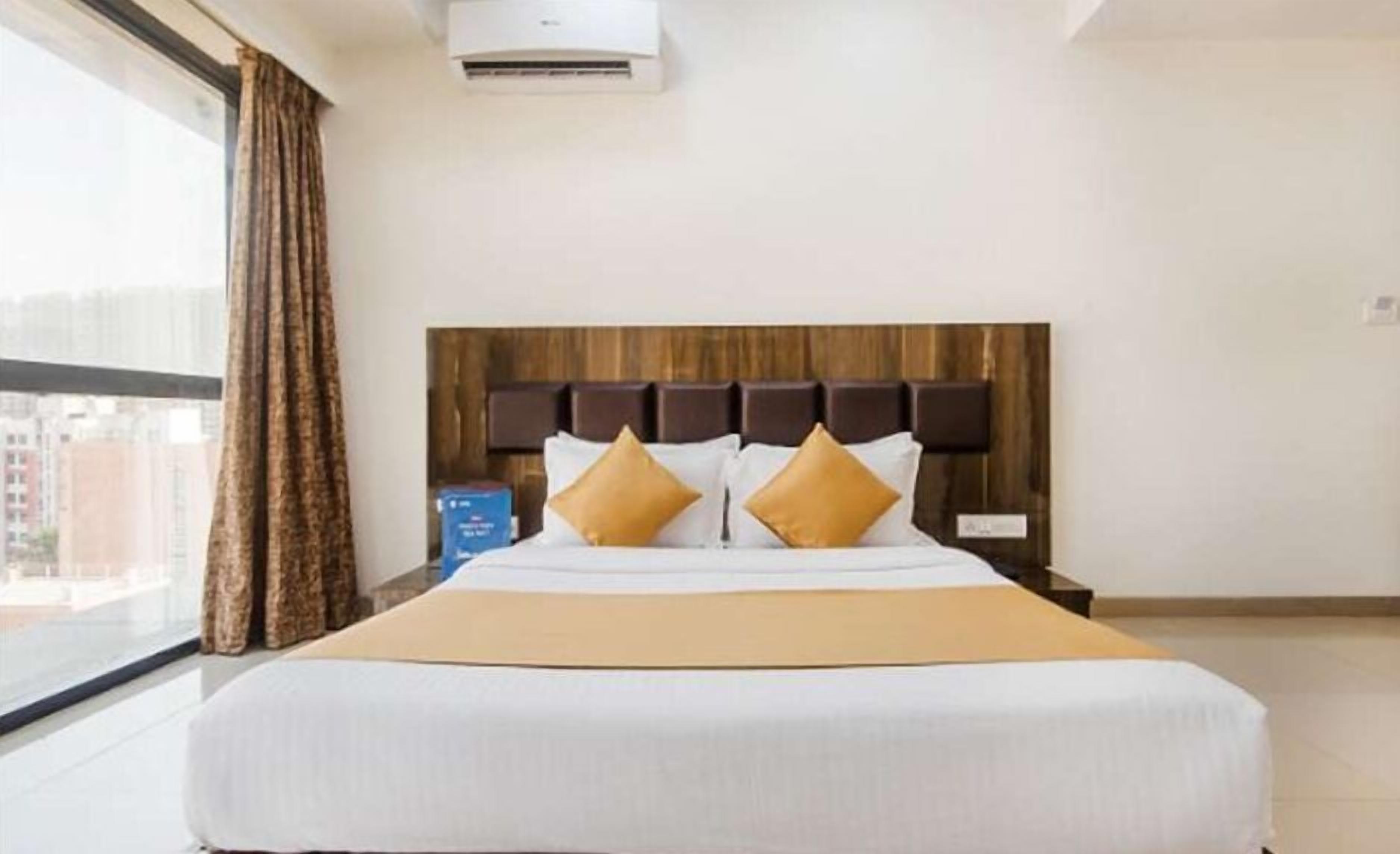 Superior Room | Premium bedding, desk, blackout drapes, soundproofing