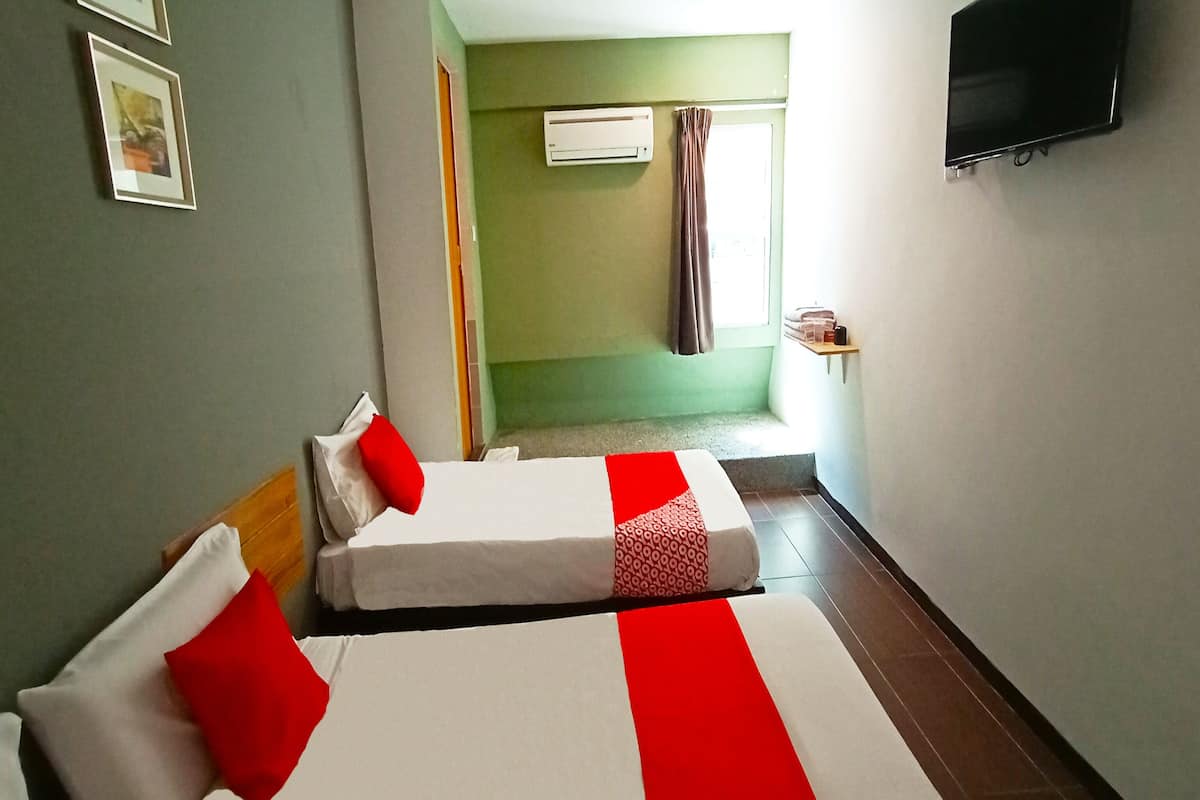 superior suite | free wifi, bed sheets