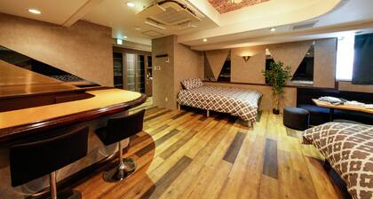 Ueno TS Shinobazu Hotel 2A