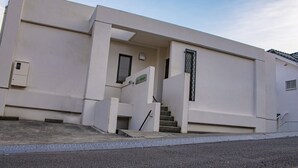 Unclassified image, 2 of 9, button - Suite Villa Panora Atami Sakurazawa (Atami)