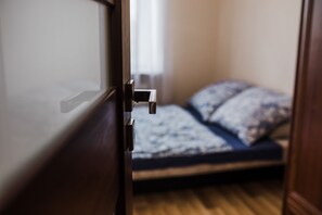 1 bedroom, iron/ironing board, free WiFi, bed sheets - Modern Apartment (Warsaw)