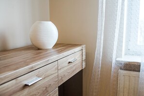 1 bedroom, iron/ironing board, free WiFi, bed sheets - Modern Apartment (Warsaw)