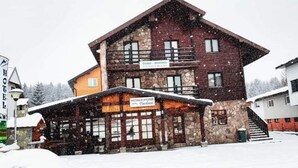 Unclassified image, 5 of 53, button - Hotel Pavlovic (Kovacka Dolina)