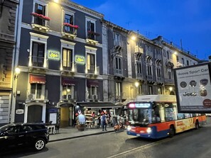 Front of property - Etnea Style Catania Luxury Rooms (Catania)