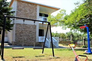 Children's area - VILLA SEA LA VIE !AMAZING SEA VIEW (NEA KALLIKRATEIA)
