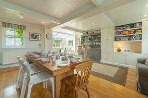 Dining - Fridays Barn (2), Salthouse, Norfolk (Salthouse)