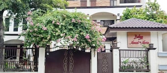 Balay ni Manuel ken Maria Boutique Hotel