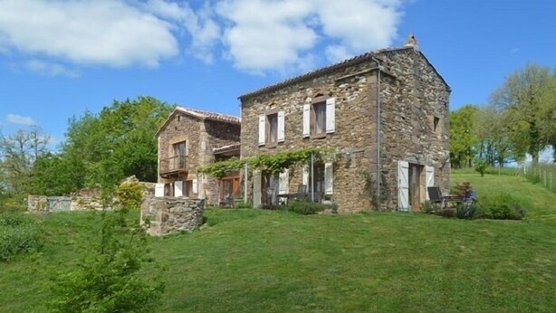 Front of property - La Greze (Saint-Marcel-Campes)