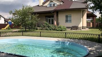 Udendørs pool