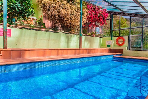 Piscine couverte, piscine chauffée