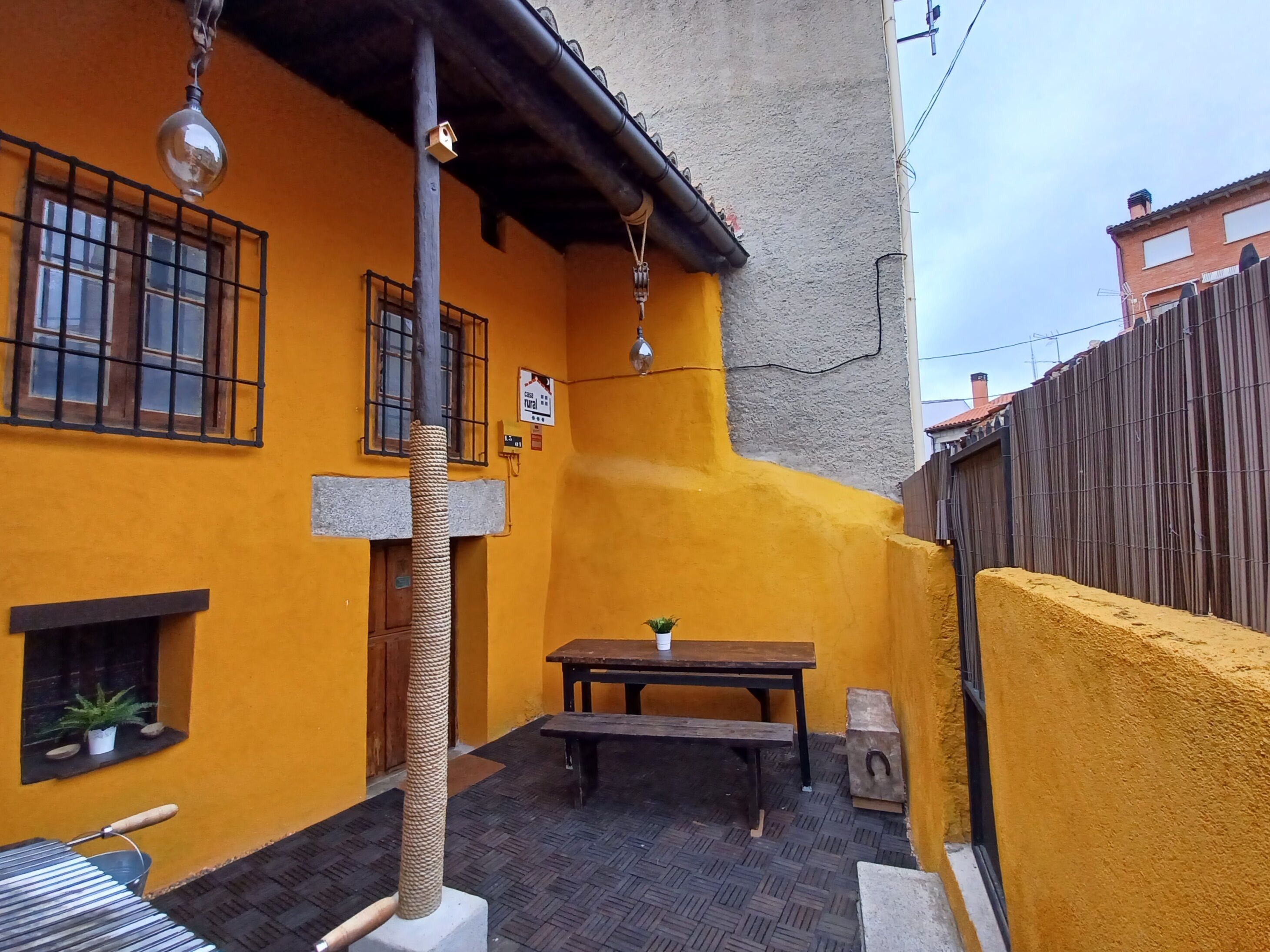 Casa de Pueblo, Pueblo! Rústica Auténtica