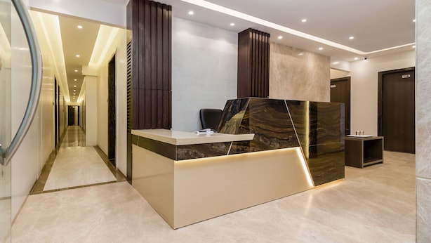 Reception - Hotel Oyster Suite (Mumbai)
