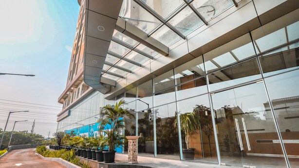 Property entrance - Collection O 16 Vittoria Residence (Jakarta)