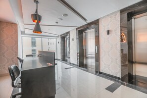 Lobby - Collection O 16 Vittoria Residence (Jakarta)