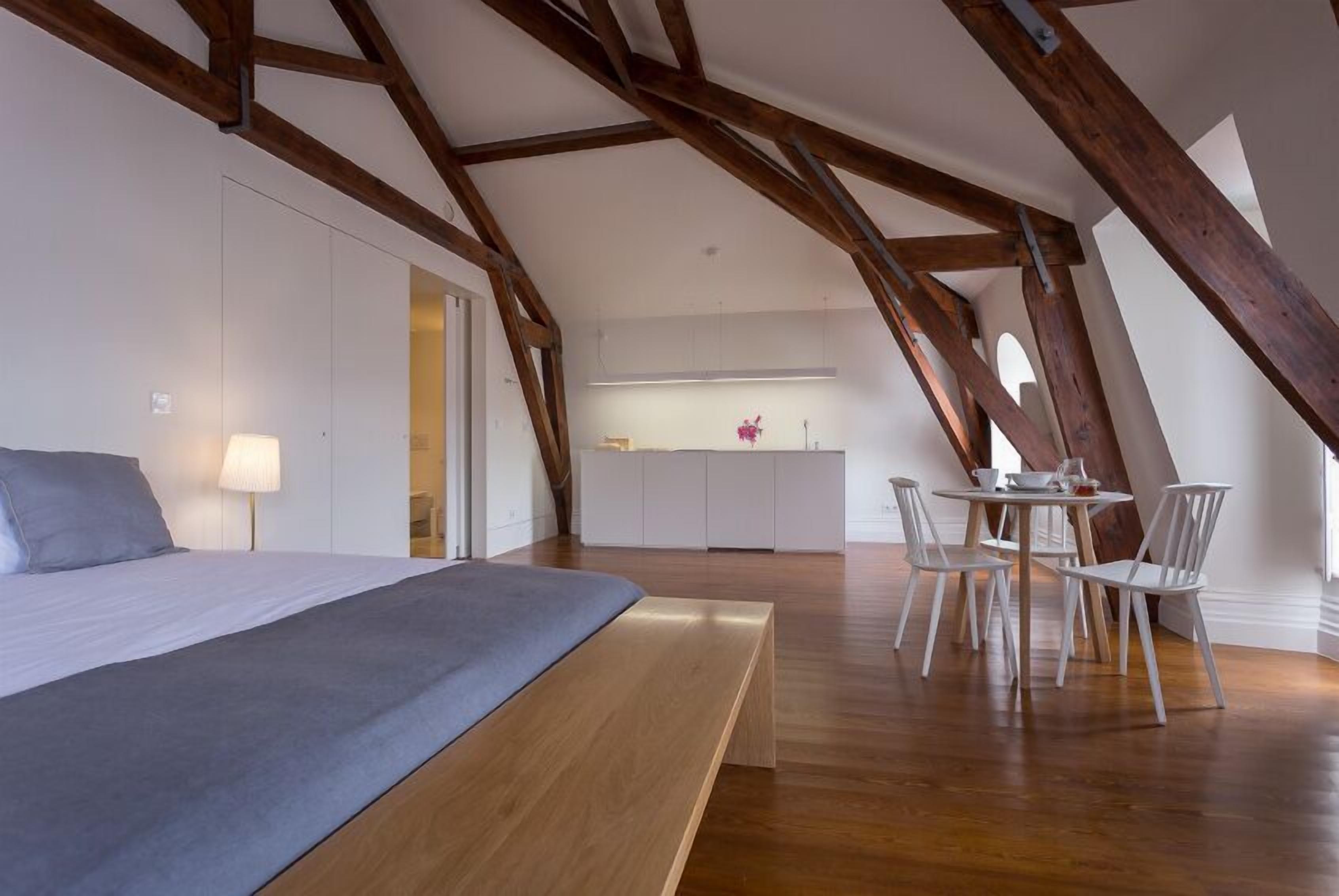 Foto - AC-Armazéns Cogumbreiro